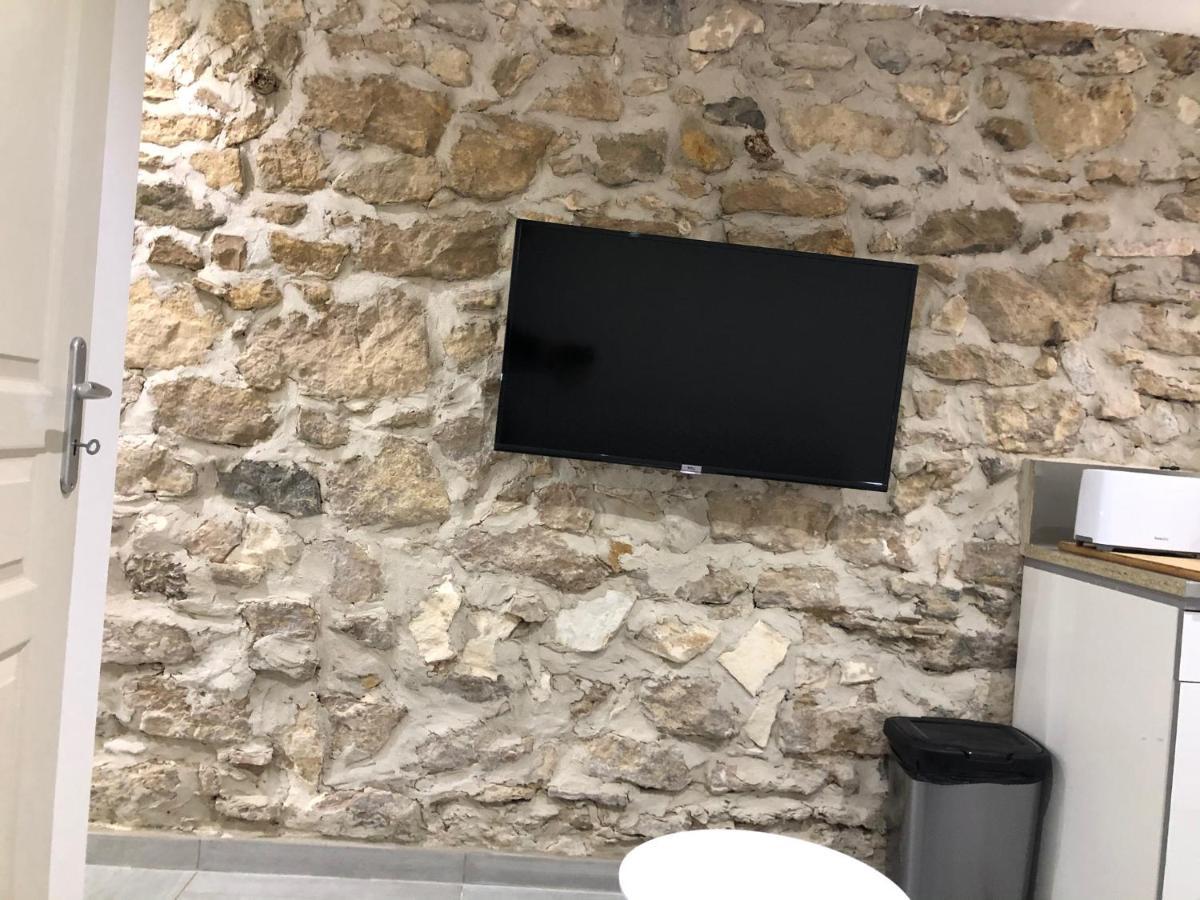 Les Olives Wifi Netflix Appart-Hotel-Provence La Fare-les-Oliviers المظهر الخارجي الصورة